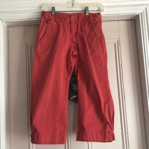 Lucky Brand Capri pants with button detail!